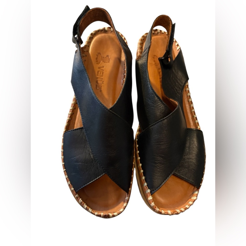 VENUS Black Leather Women's Sandals (Sandalet)